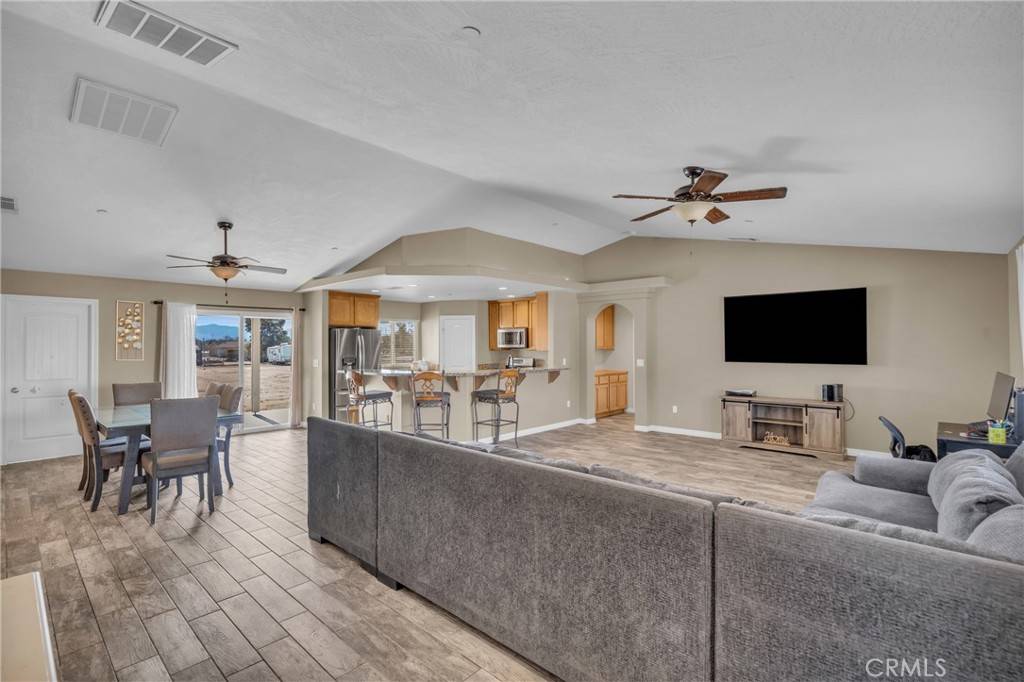 Hesperia, CA 92345,18177 Cherry St