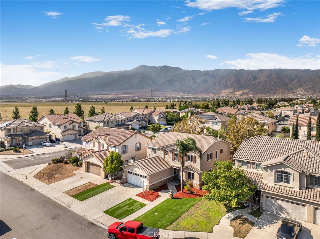 Fontana, CA 92336,14948 Cory PL