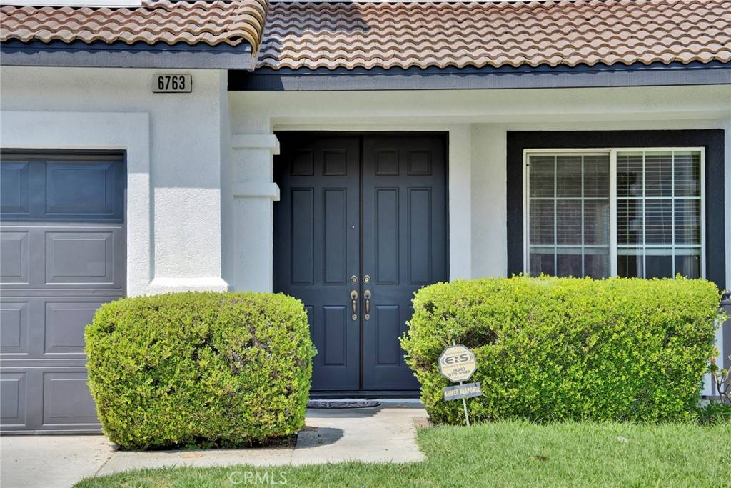 Eastvale, CA 92880,6763 Rico CT