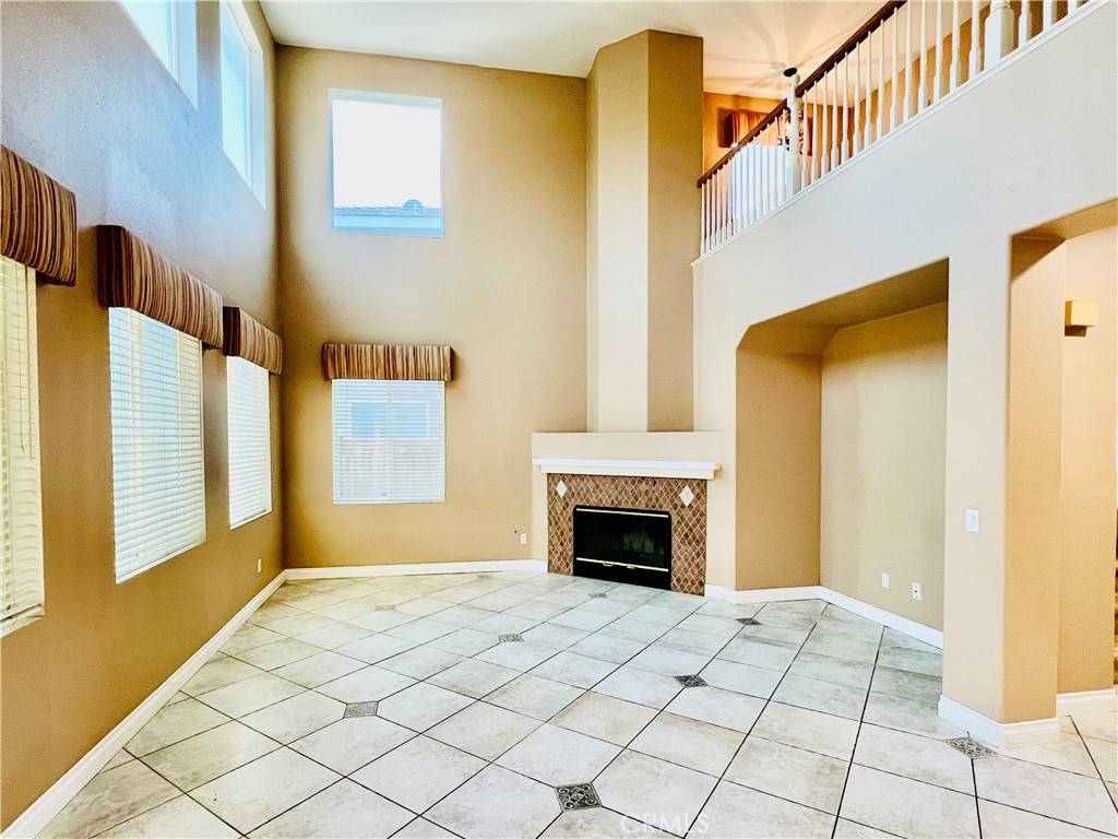 Eastvale, CA 92880,13557 Rainier AVE