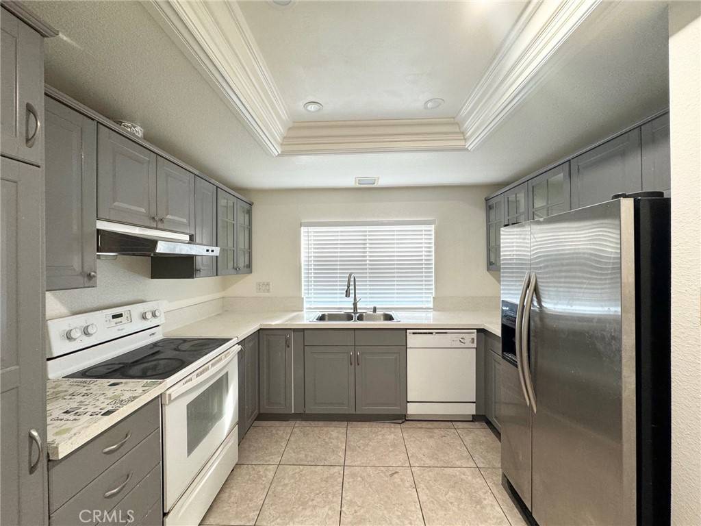 Diamond Bar, CA 91765,23757 Highland Valley RD