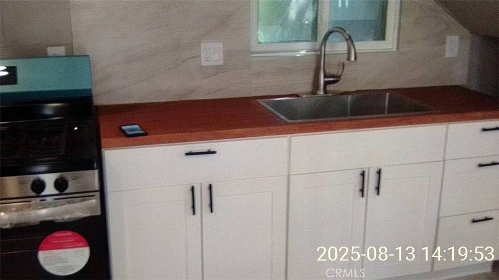 Orange, CA 92866,354 E Culver AVE