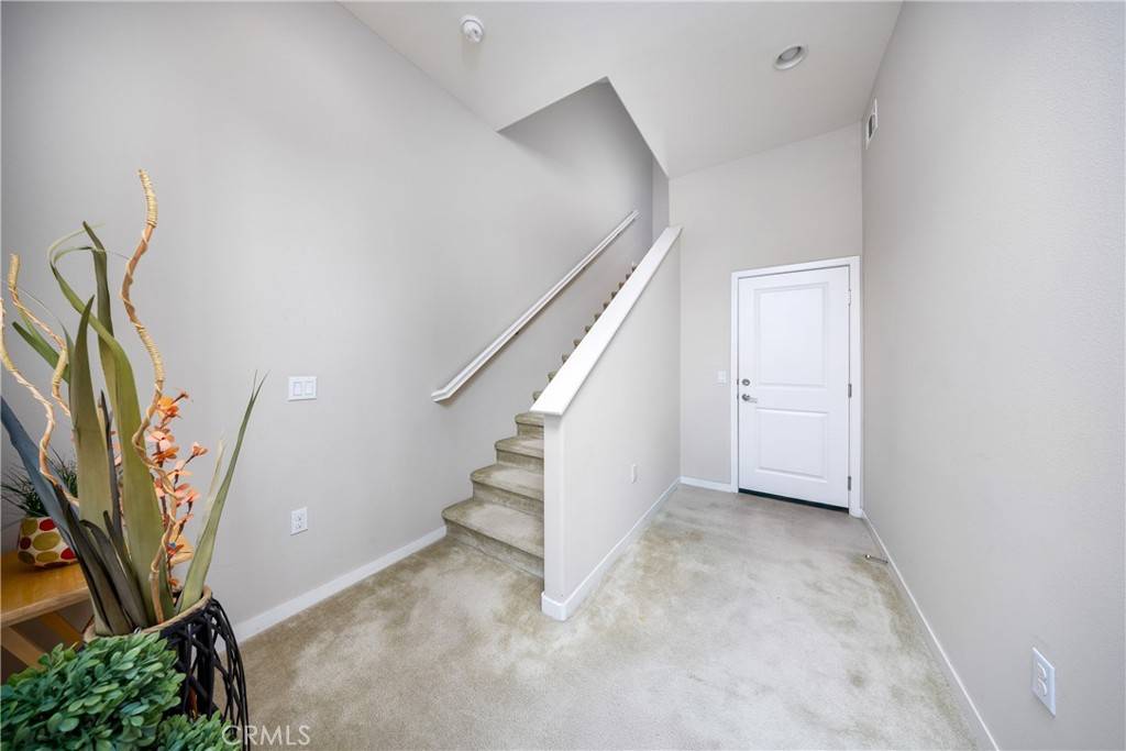 Upland, CA 91786,718 Central AVE