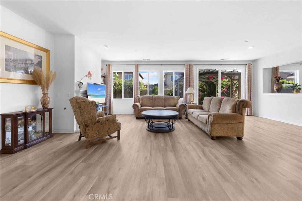 Eastvale, CA 92880,7265 Logsdon DR