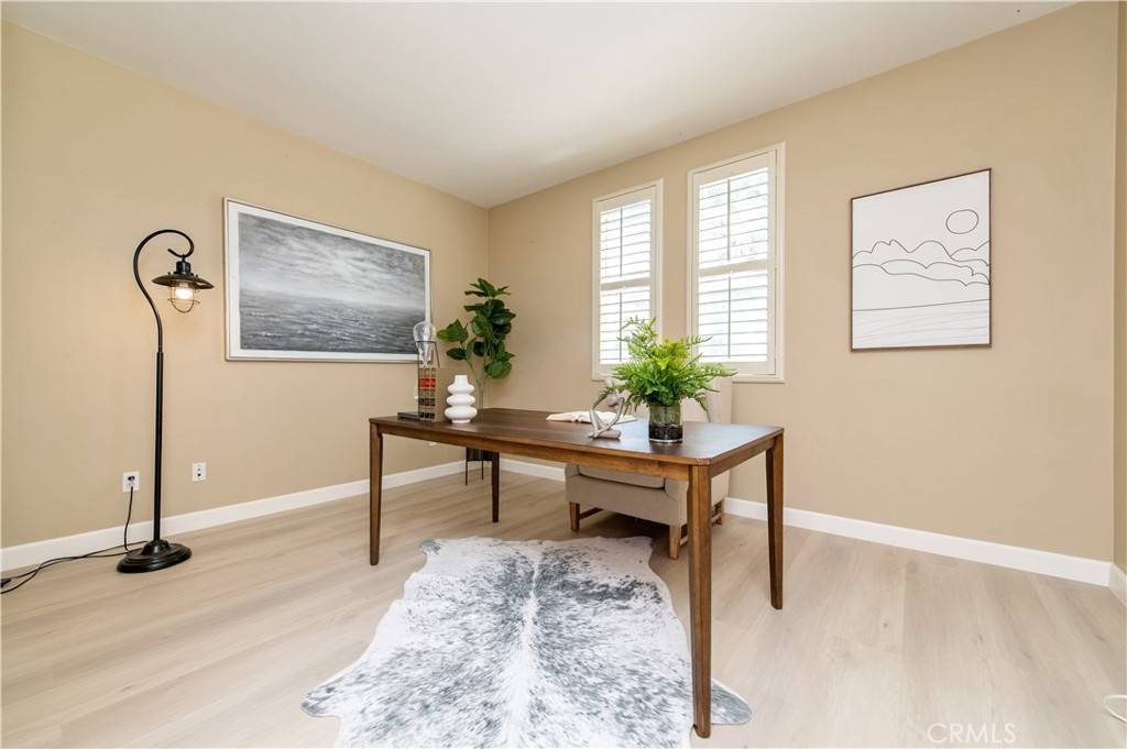 Corona, CA 92883,25146 Cliffrose ST