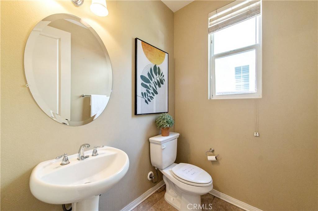 Corona, CA 92883,25146 Cliffrose ST