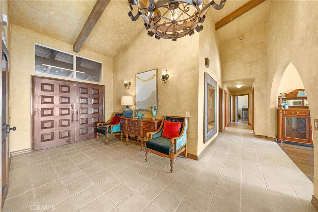 Palos Verdes Estates, CA 90274,1465 Via Coronel