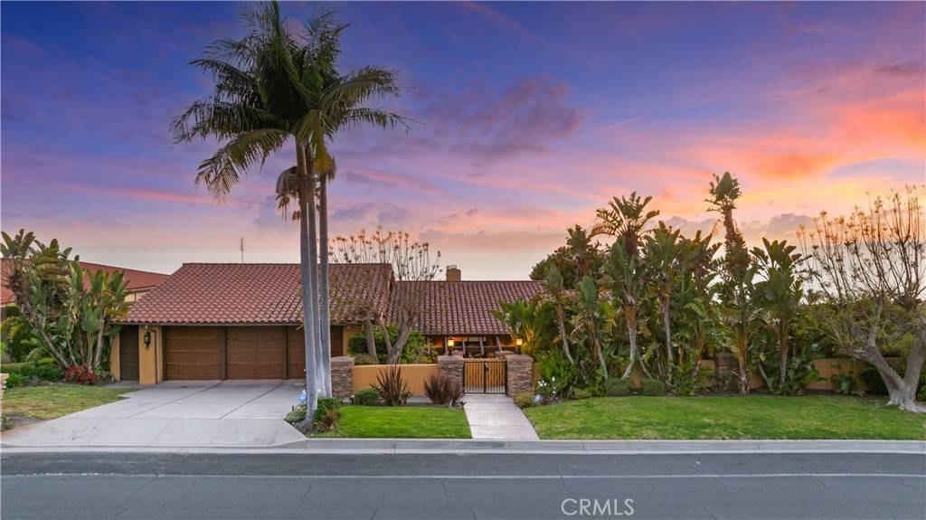Palos Verdes Estates, CA 90274,1465 Via Coronel