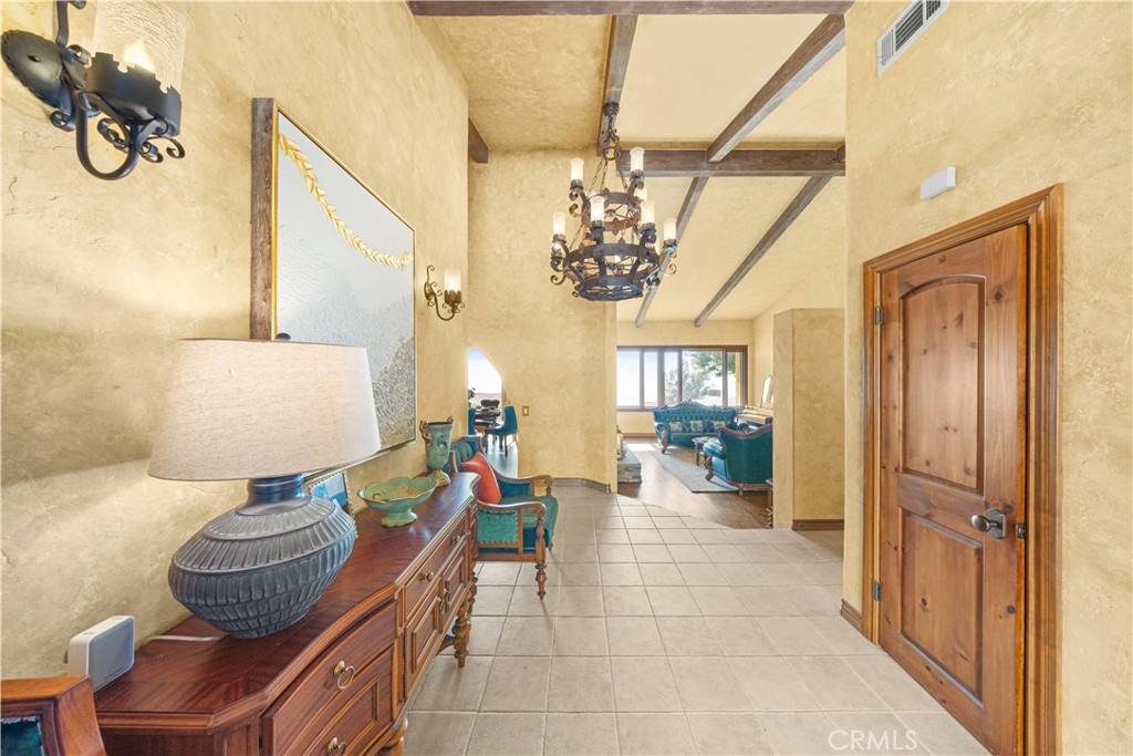 Palos Verdes Estates, CA 90274,1465 Via Coronel