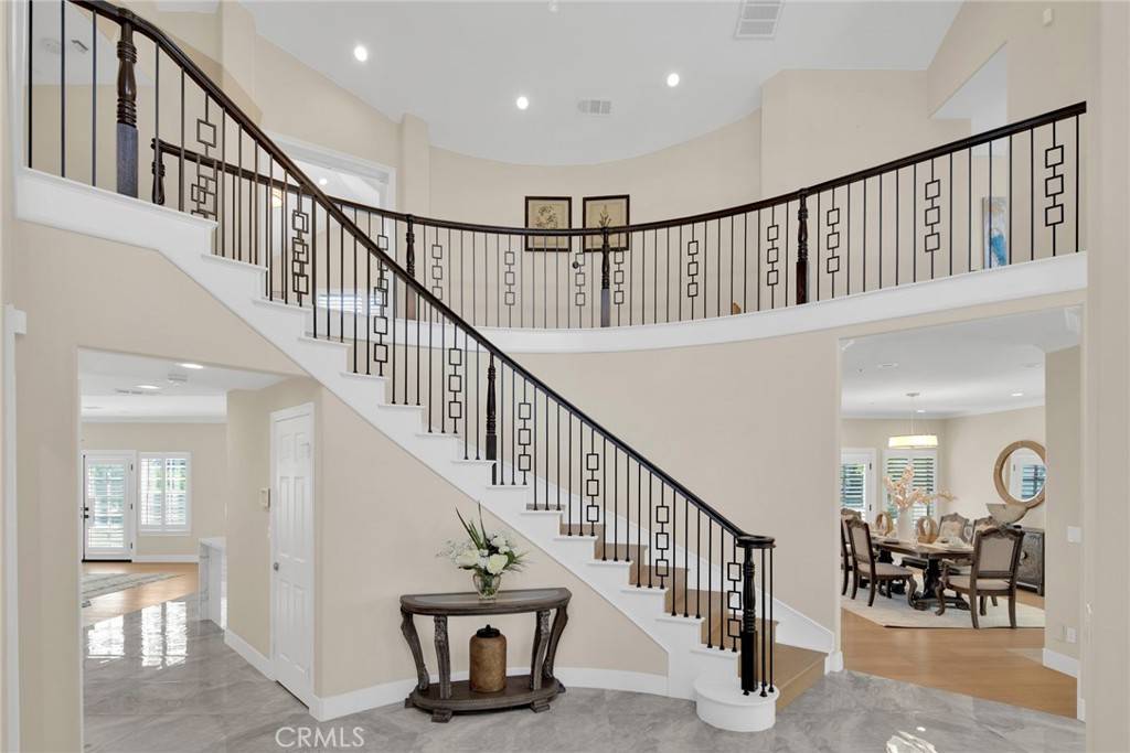Arcadia, CA 91006,2122 S 3rd AVE
