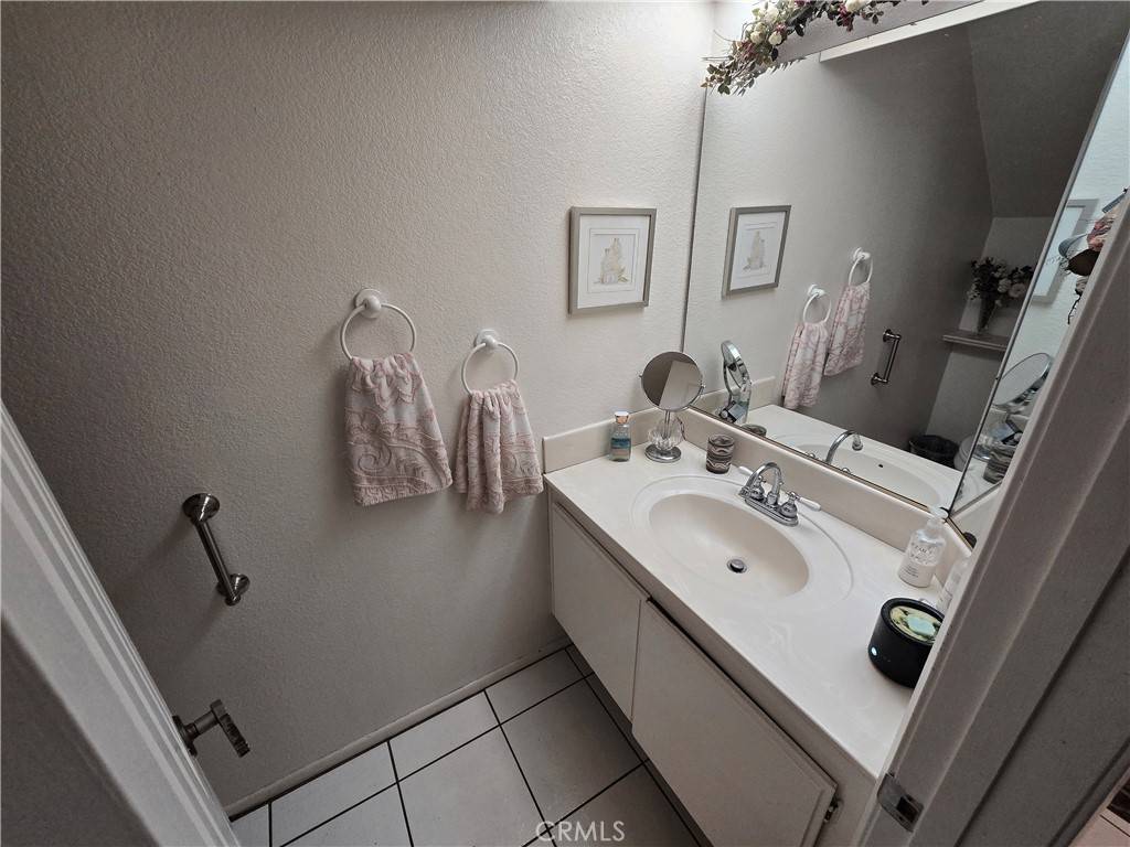 Whittier, CA 90604,14927 Leffingwell RD #17