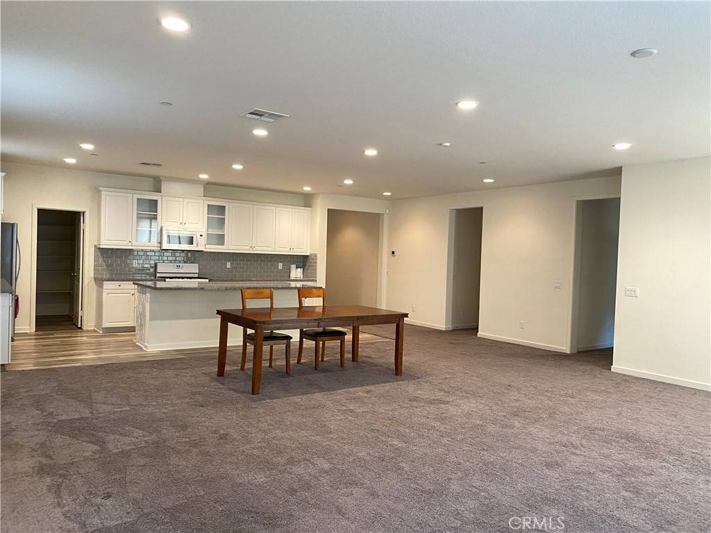 Lancaster, CA 93536,4232 Ivesbrook ST