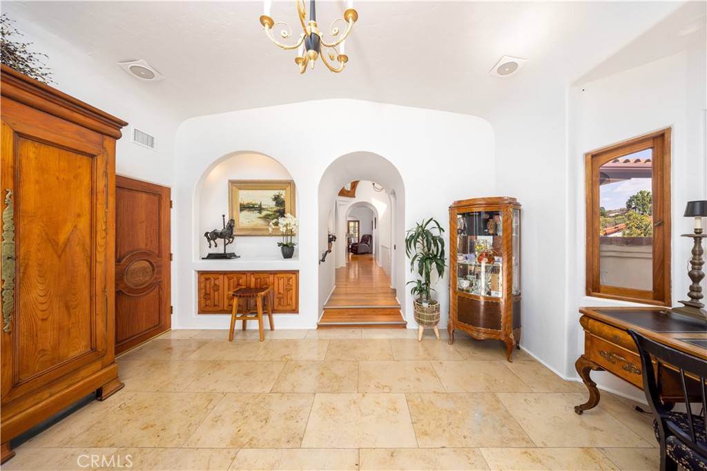 Whittier, CA 90602,6723 Hillside LN