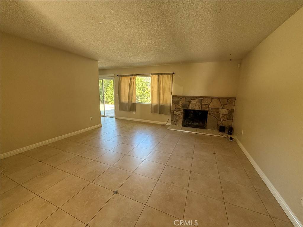 Riverside, CA 92507,455 Glenhill DR