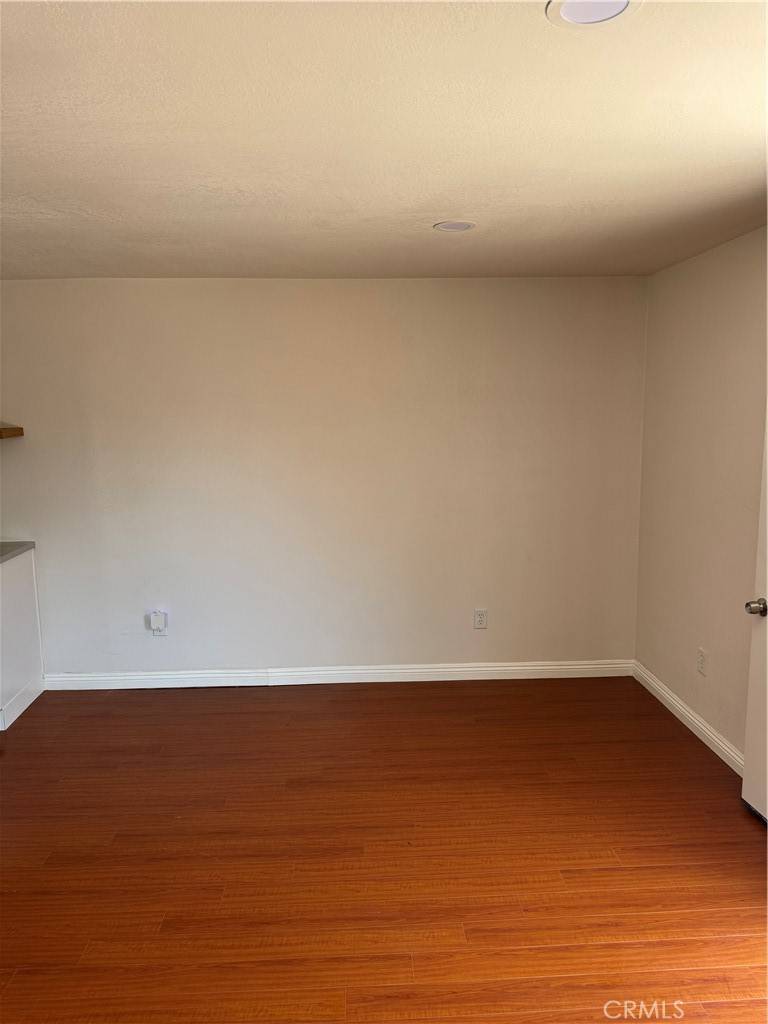 Anaheim, CA 92801,317 N Dale AVE