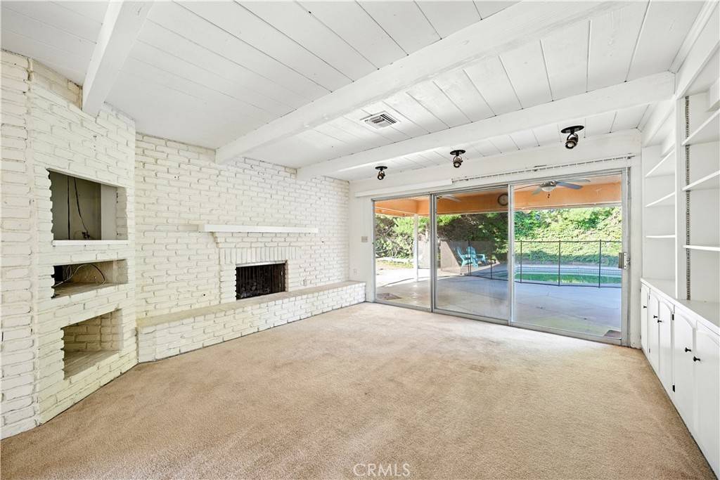 Fullerton, CA 92835,2000 Redondo PL