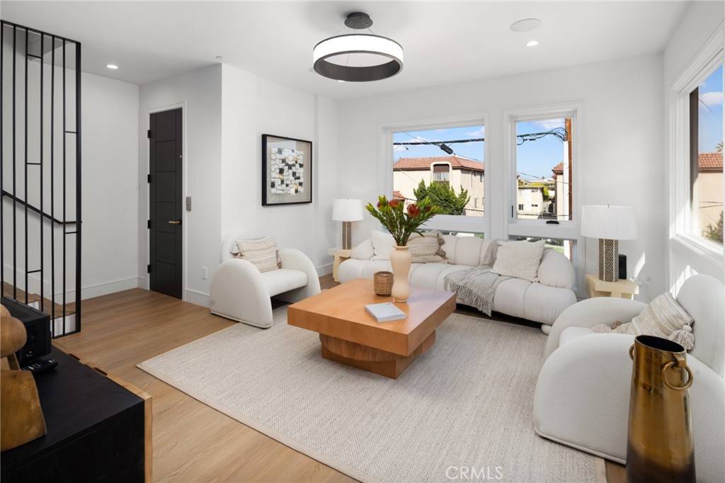 Arcadia, CA 91007,905 W Duarte RD #A