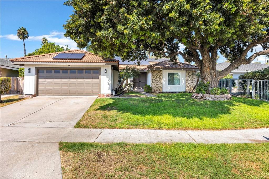 Tustin, CA 92780,14331 Heatherfield DR