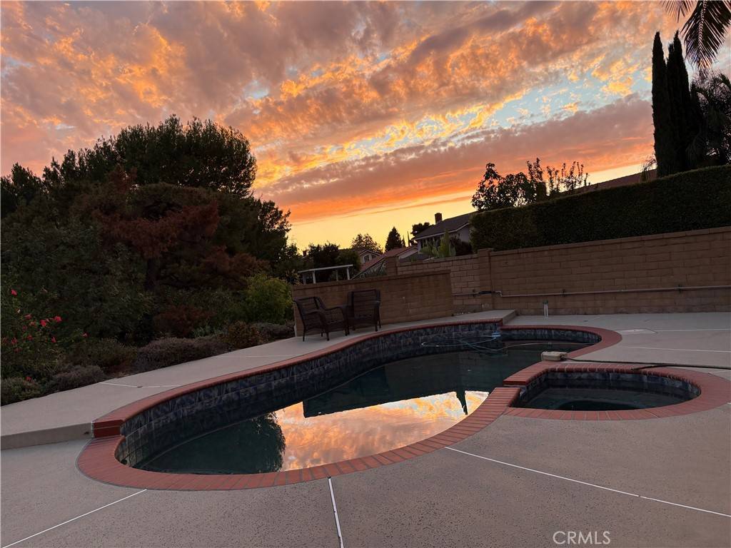 Diamond Bar, CA 91765,21614 Fairwind LN