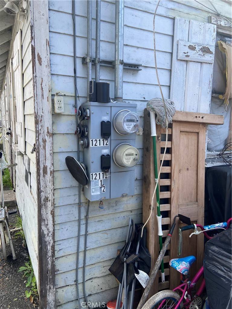 Compton, CA 90222,12106 S Willowbrook