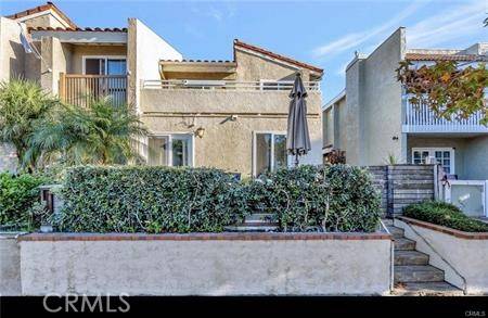 Huntington Beach, CA 92648,222 19th