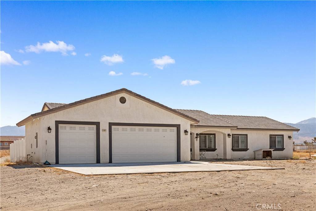Pinon Hills, CA 92372,2987 Cayucos Dr