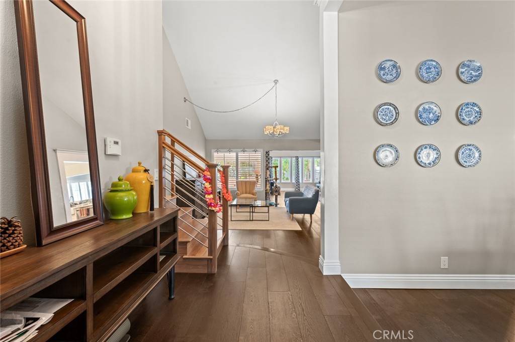 Fullerton, CA 92831,2073 Smokewood