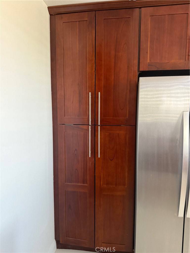 Beverly Hills, CA 90211,116 N Swall #402