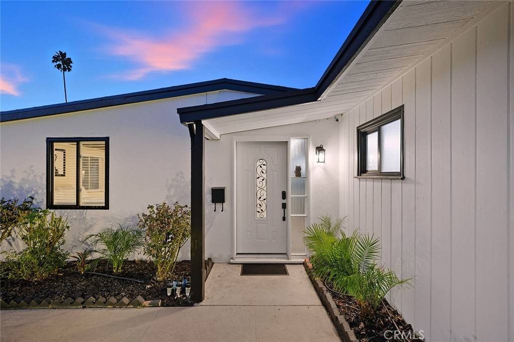 North Hollywood, CA 91606,6250 Coldwater Canyon AVE