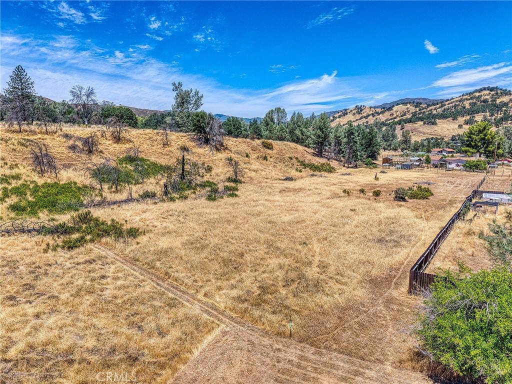Clearlake Oaks, CA 95423,2595 Spring Valley RD