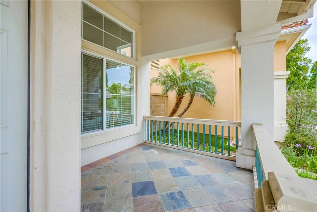 Irvine, CA 92620,30 Oakhurst
