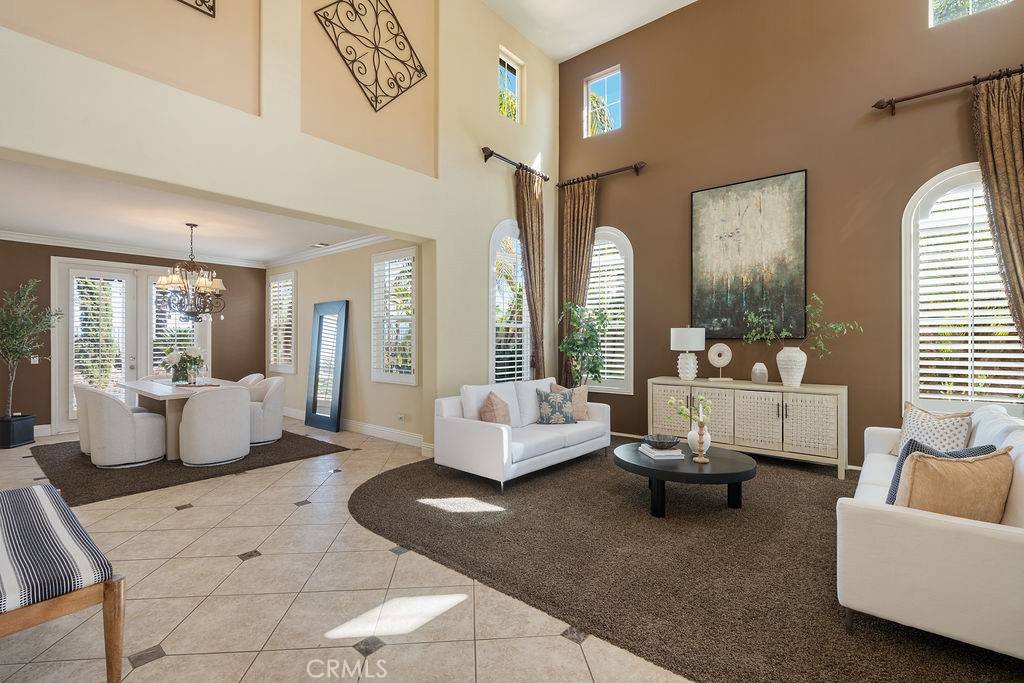 Corona, CA 92883,1565 Vandagriff