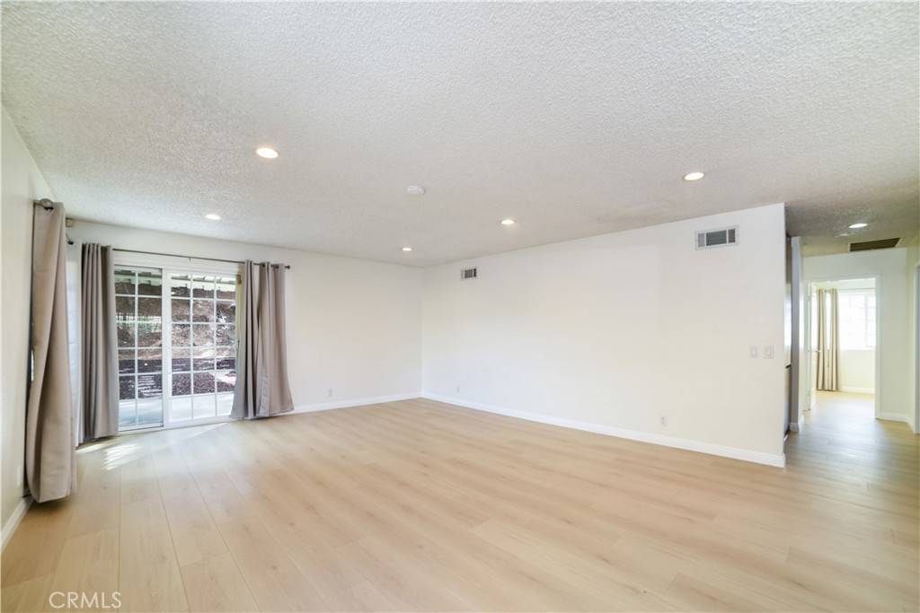 Pomona, CA 91766,1728 W Phillips