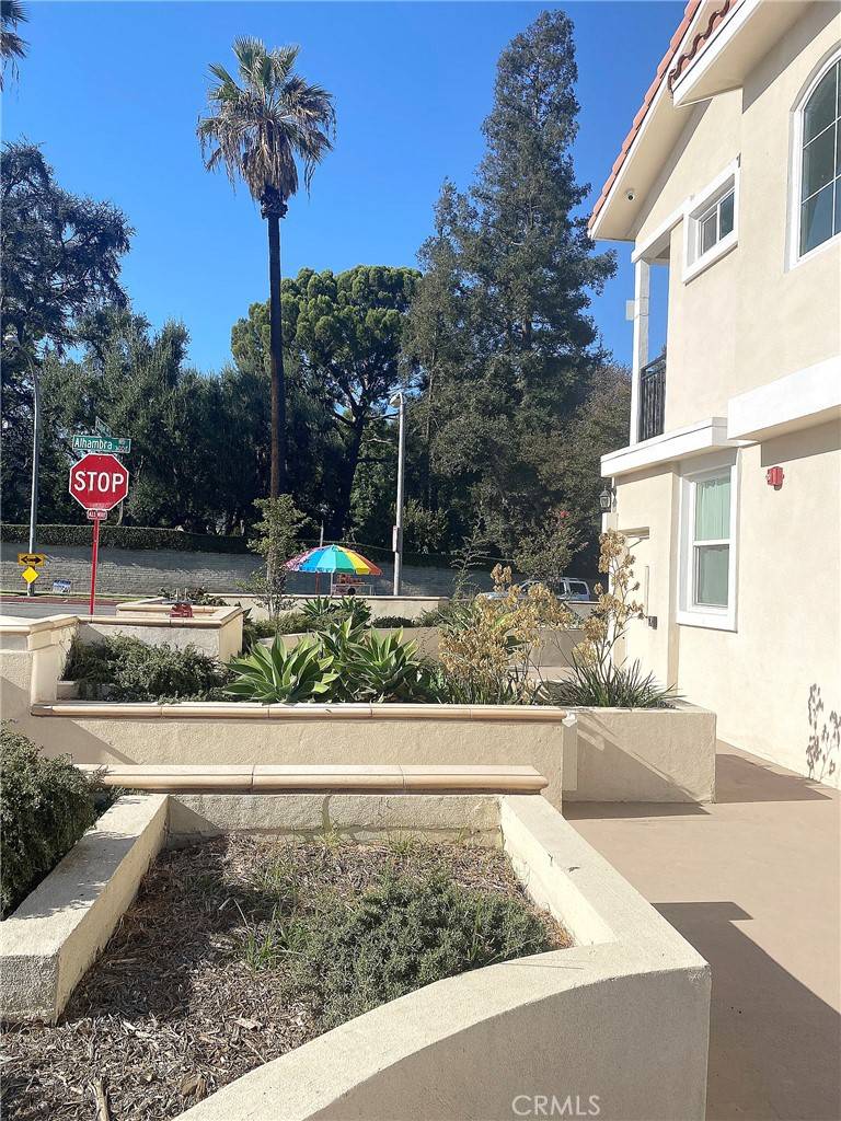 Alhambra, CA 91801,300 E Alhambra RD #D