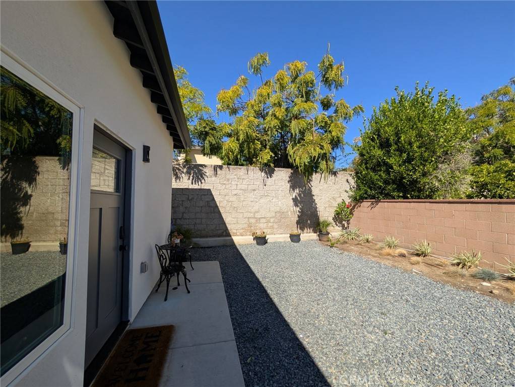 Claremont, CA 91711,311 W Green