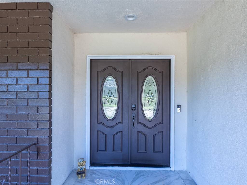 West Covina, CA 91791,417 S Charvers Ave