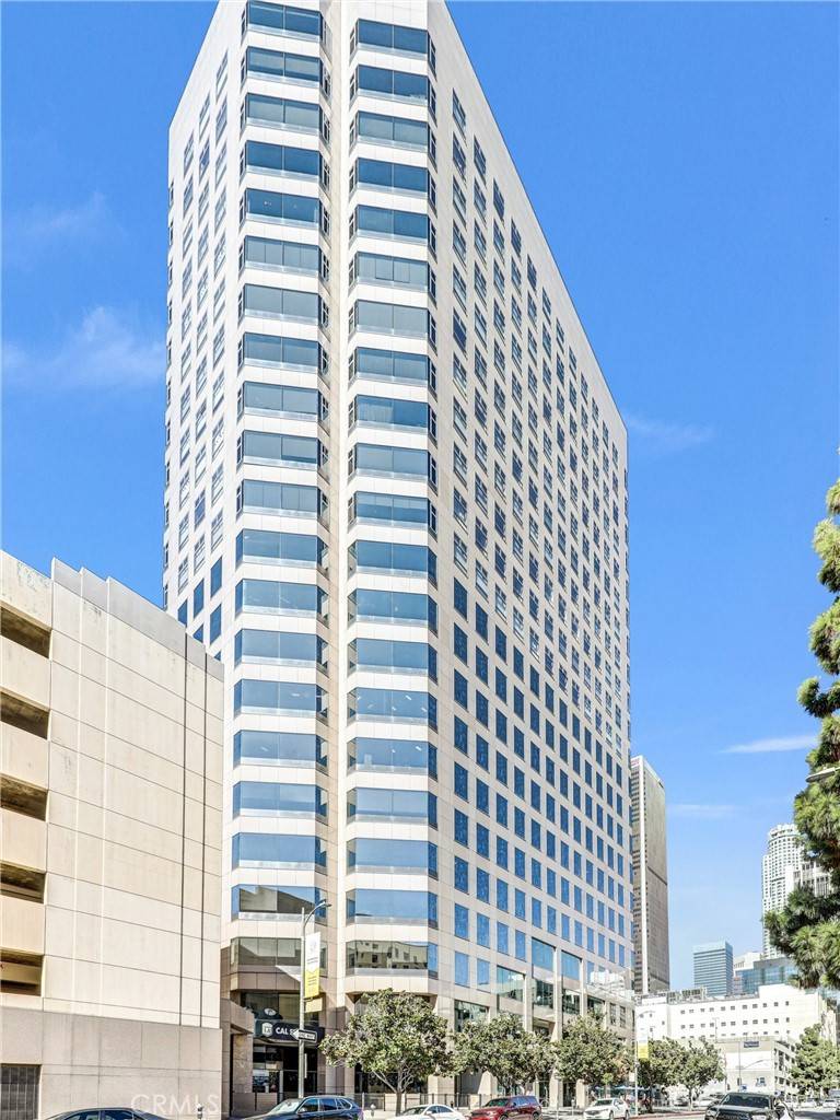 Los Angeles, CA 90017,801 S Grand Ave #1812