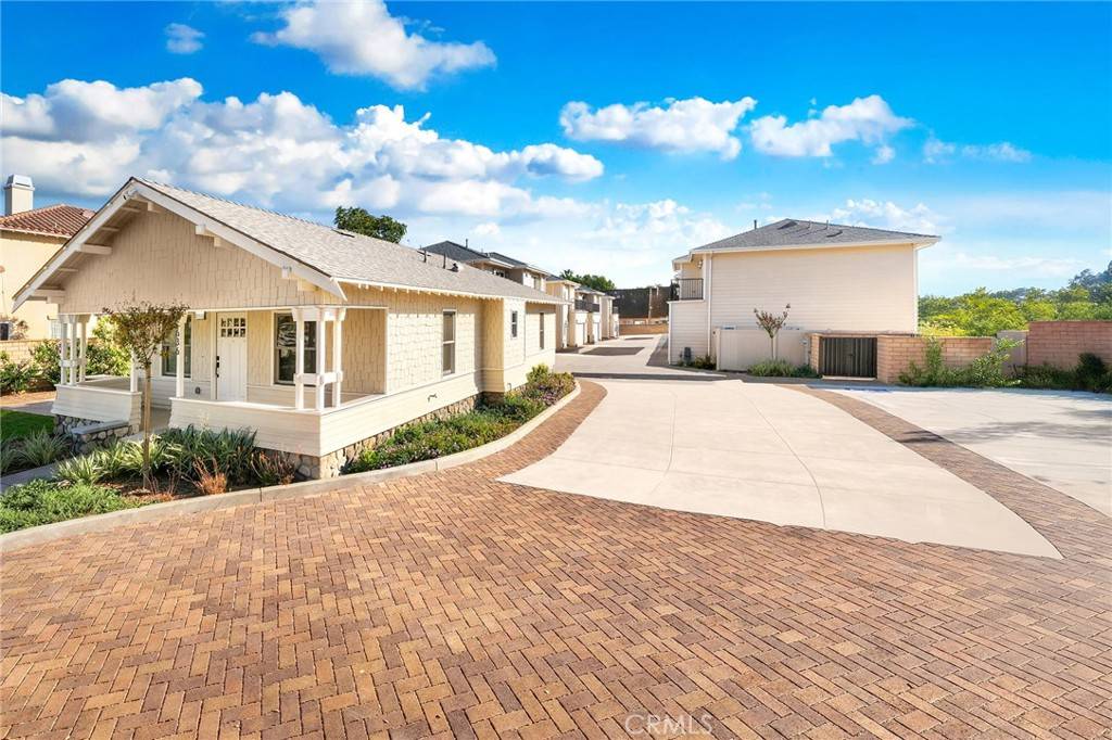 Pomona, CA 91766,642 W Grand AVE