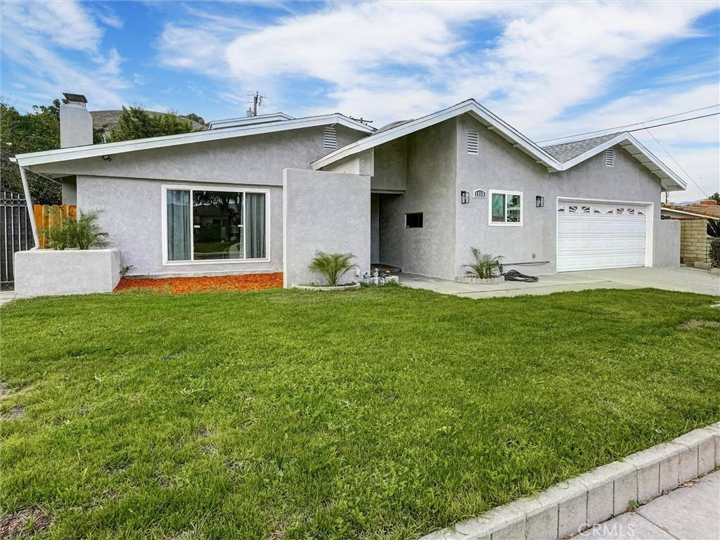 Hacienda Heights, CA 91745,1315 Ameluxen