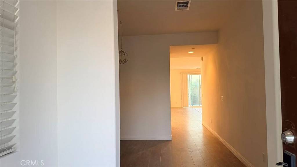 Eastvale, CA 92880,14434 Symphony