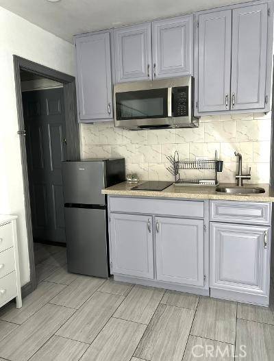 Pomona, CA 91768,1359 Glen Ave