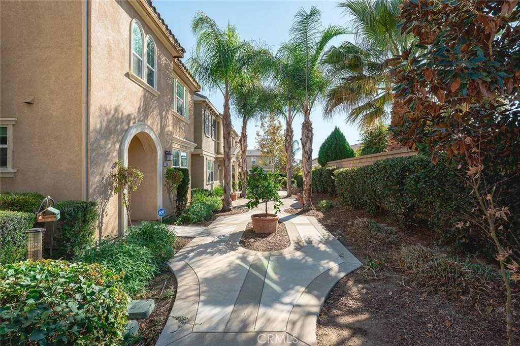 Eastvale, CA 92880,13088 58th