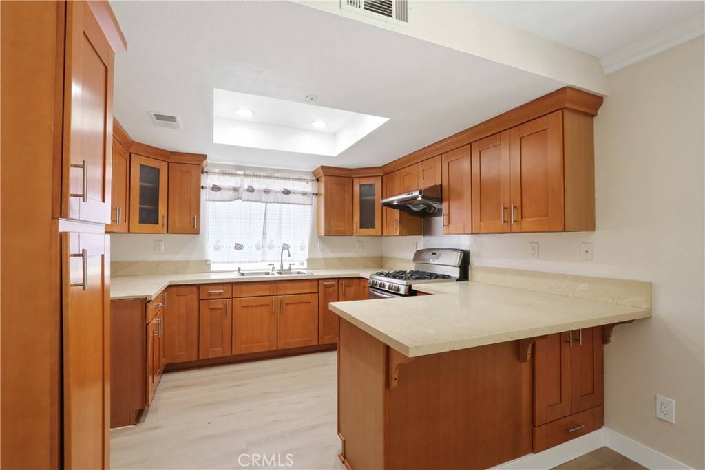 El Monte, CA 91732,2961 Allgeyer