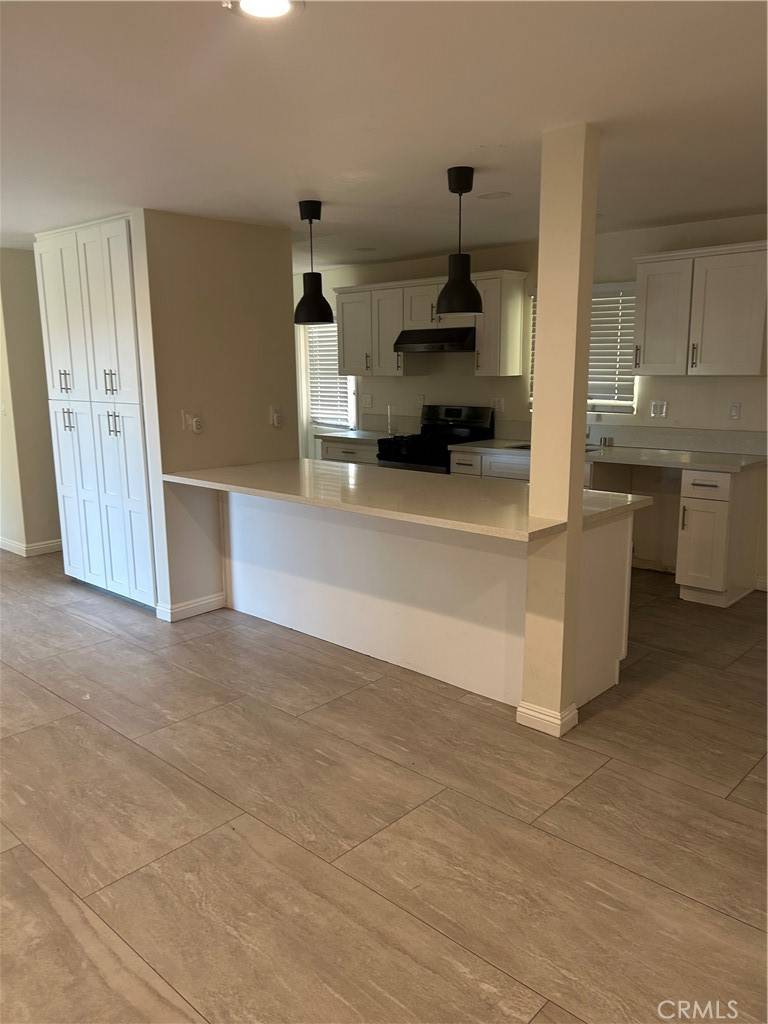 Upland, CA 91786,1397 N 3RD AVE