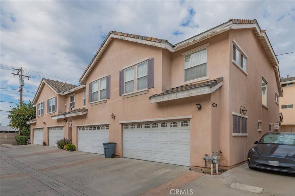San Gabriel, CA 91776,5239 Rosemead