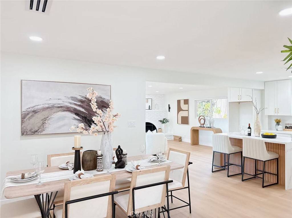 Hacienda Heights, CA 91745,16353 Canelones