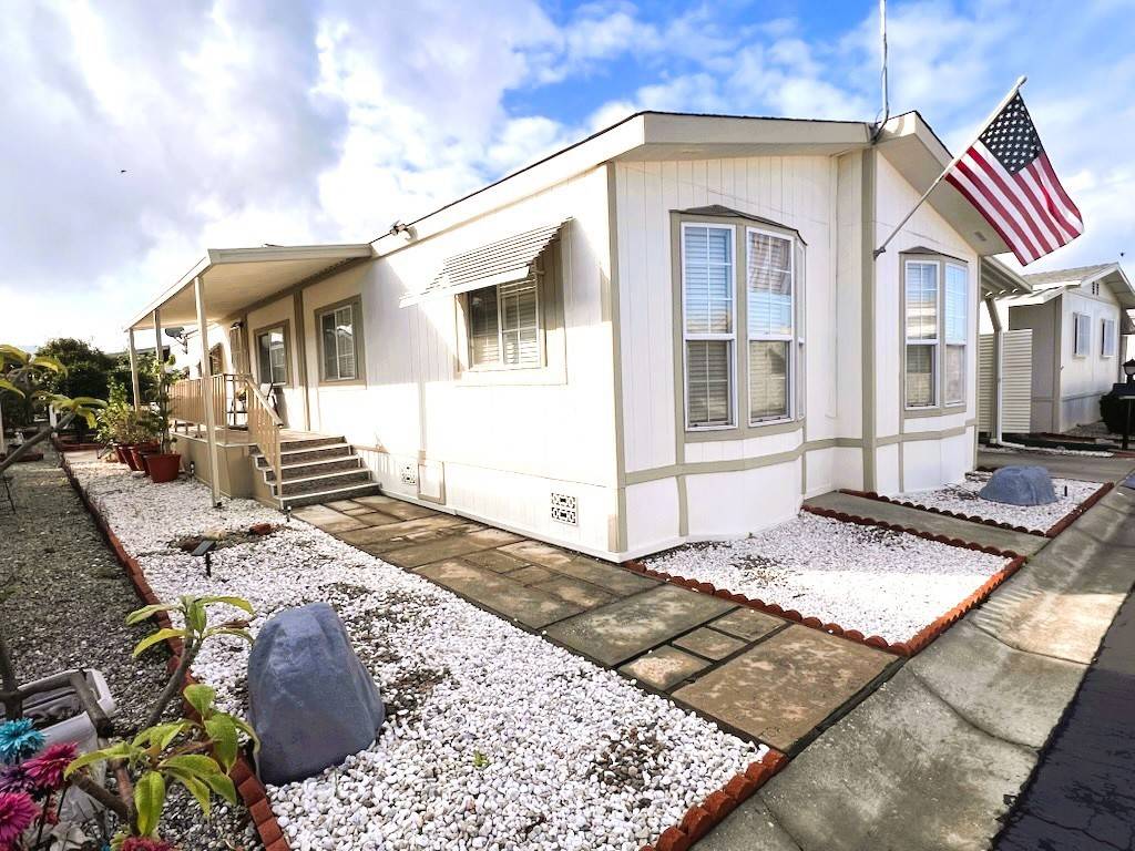 Rowland Heights, CA 91748,1441 S Paso Real AVE #156