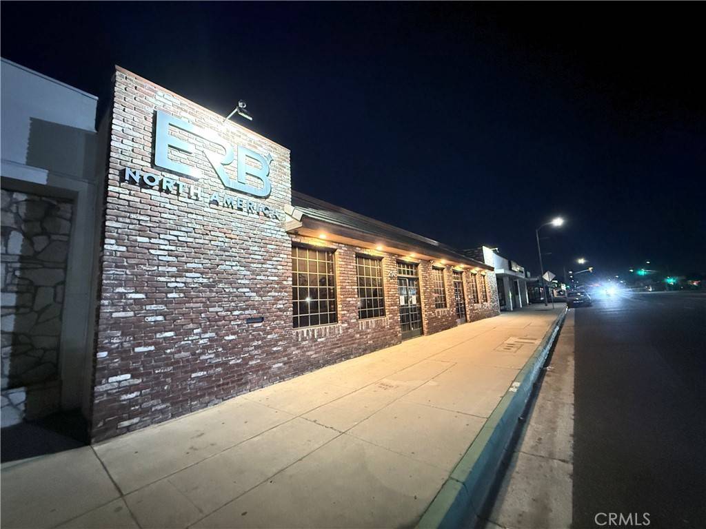 Covina, CA 91723,248 E Rowland ST