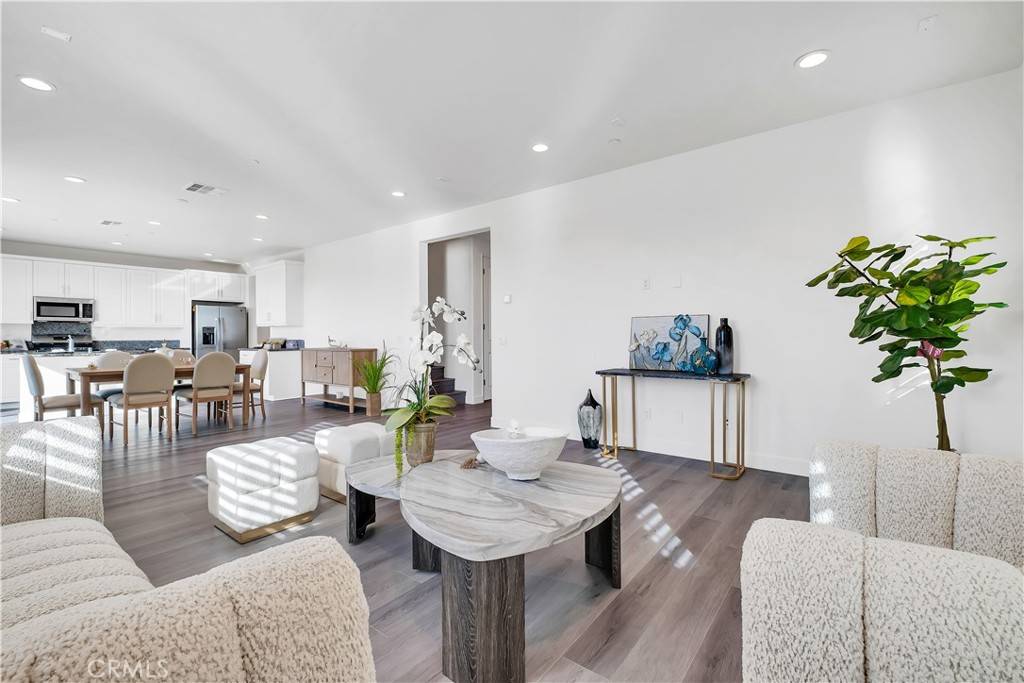 Perris, CA 92570,585 Haystack LOOP