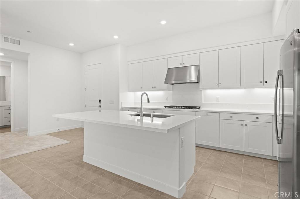 Irvine, CA 92618,491 Mulligan